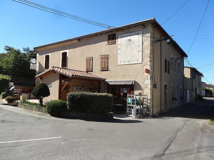 Auterive - Immobilier - CENTURY 21 ACT Immobilier - Auberge et son cadran solaire 
