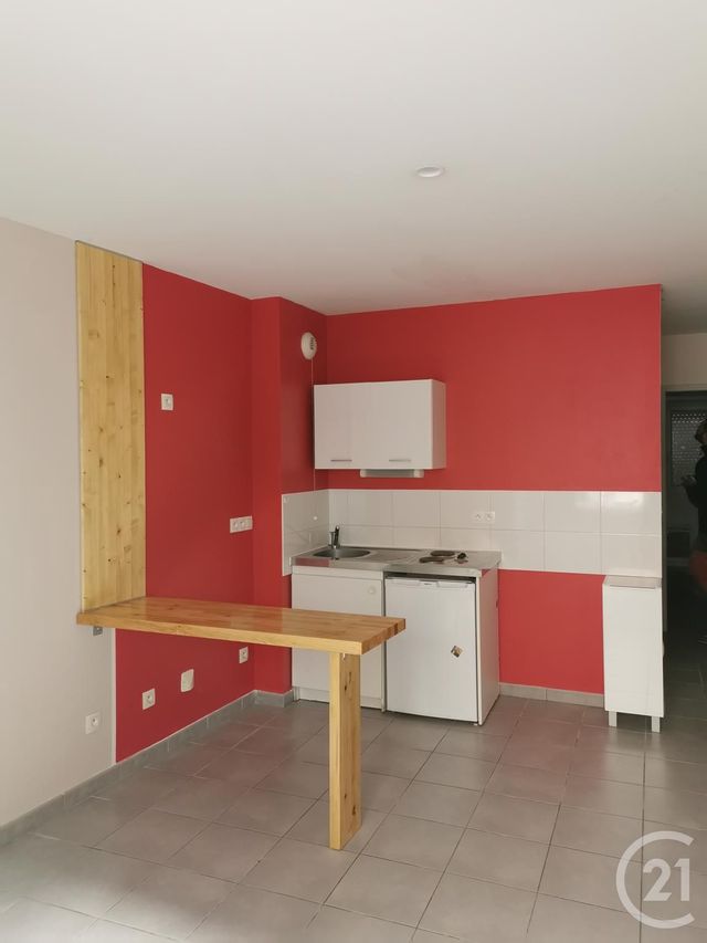 Appartement T2 à louer - 2 pièces - 29.72 m2 - CINTEGABELLE - 31 - MIDI-PYRENEES - Century 21 Act Immobilier