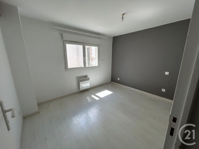 Appartement T4 à louer - 4 pièces - 100.0 m2 - ST QUIRC - 09 - MIDI-PYRENEES - Century 21 Act Immobilier